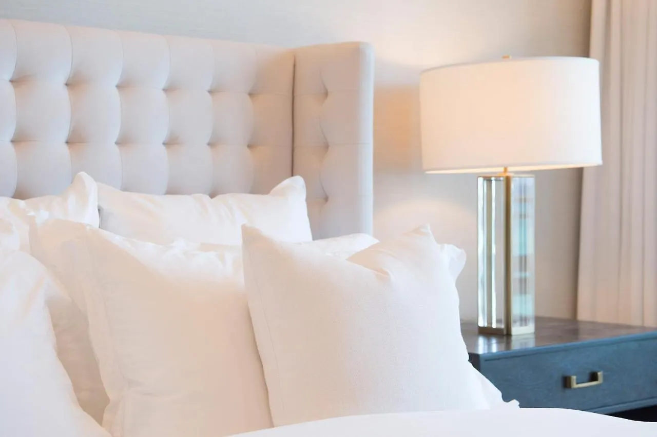 Apartmanhotel Club Se7En At Beachcomber George Town