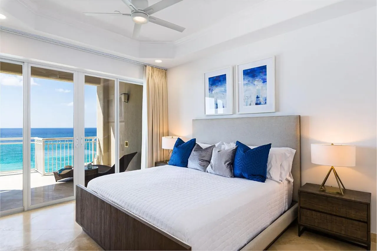 Club Se7En At Beachcomber George Town Aparthotel